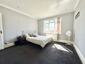 Photo 27- click for photo gallery